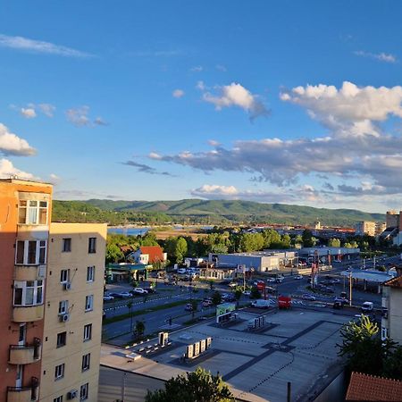 Central Modern View Ap Râmnicu Vâlcea Zewnętrze zdjęcie