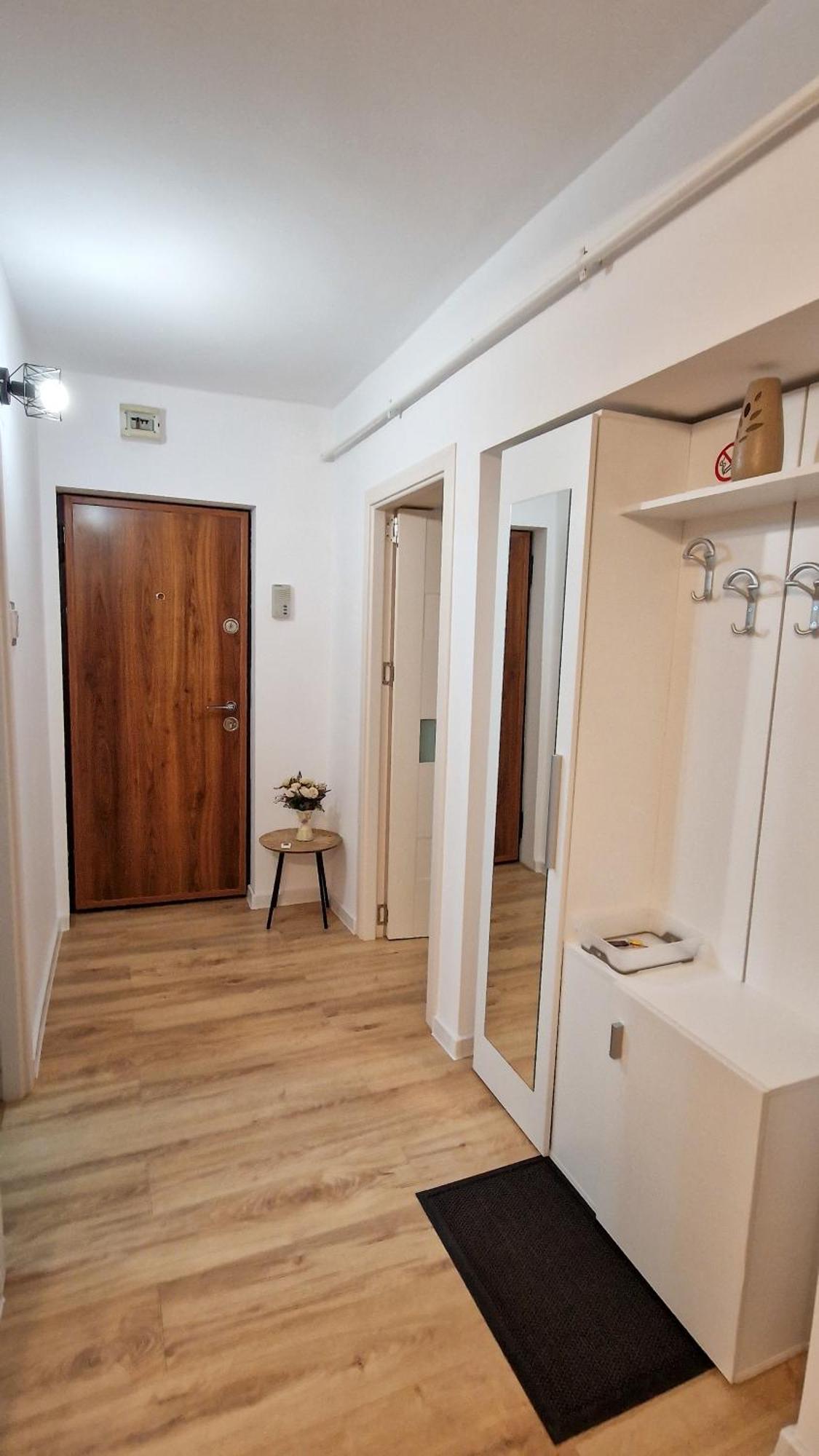 Central Modern View Ap Râmnicu Vâlcea Zewnętrze zdjęcie